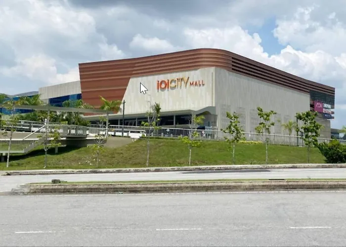 Ioi City Mall Modern Home Picc